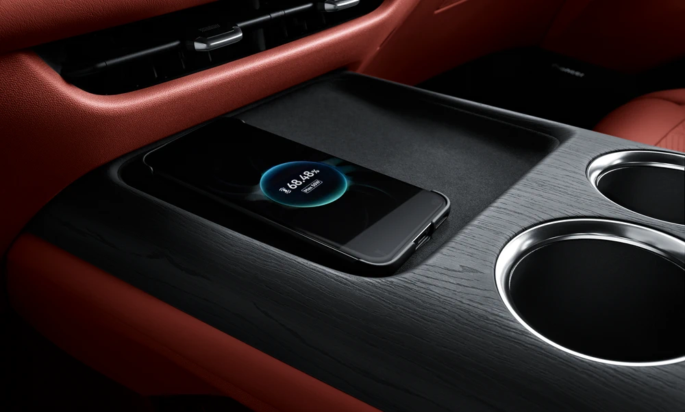 interior wireless charge cs75